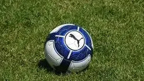 “图库曼与科尔多瓦激战揭秘：深度解析战术对决与伤病动态监控！”